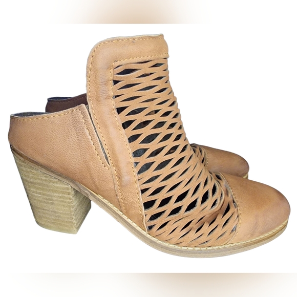 Diba True Shoes - Diba True Landing Crew Leather Mules, Womens 8